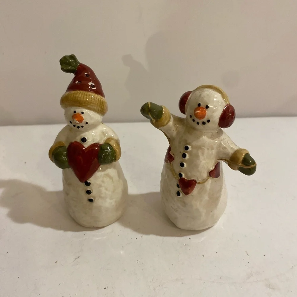 Snowmen Salt and Pepper Shakers (KA)